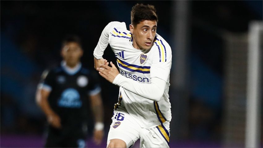 Debut para el olvido: Boca estreno camiseta en la derrota en su visita a Córdoba.