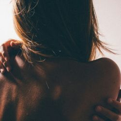 “Fifty”: La película de Netflix que explora el deseo y la libertad sexual