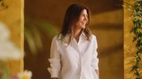 Juliana Awada marca tendencia con unas innovadoras zapatillas suizas