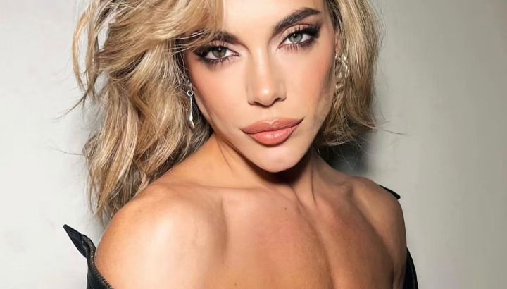 Emilia Attias tiene el vestido con transparencias ideal para una noche de verano 2025