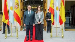 El presidente del Senado de España, Pedro Rollán, recibió a vicepresidenta de Argentina y presidenta del Senado argentino, Victoria Villarruel, el lunes en Madrid