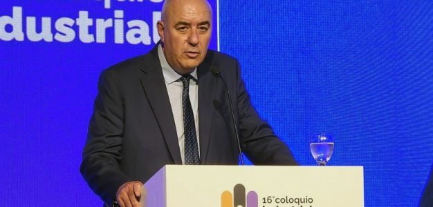 Luis Macario en el discurso de la UIC