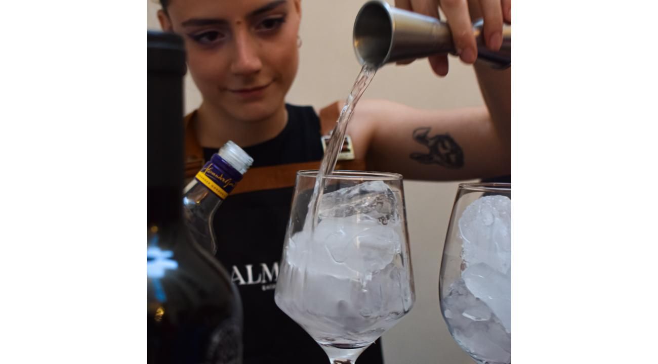Experiencias Personalizadas para Eventos de Alta Gama
