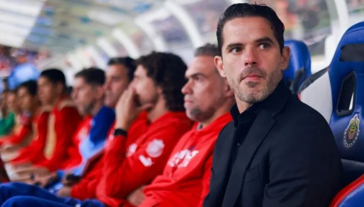 Fernando Gago y su cuerpo técnico