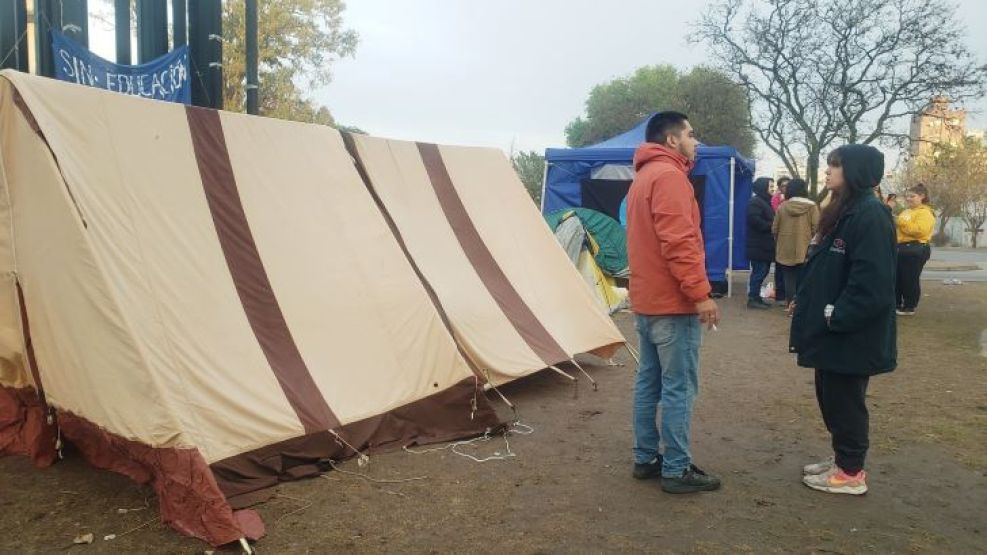 10-10-2024 acampe Ciudad Universitaria UNC Córdoba