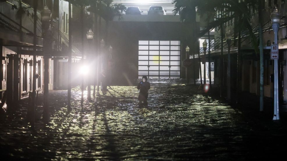 FORT MYERS: Florida Residents Prepare For Hurricane Milton