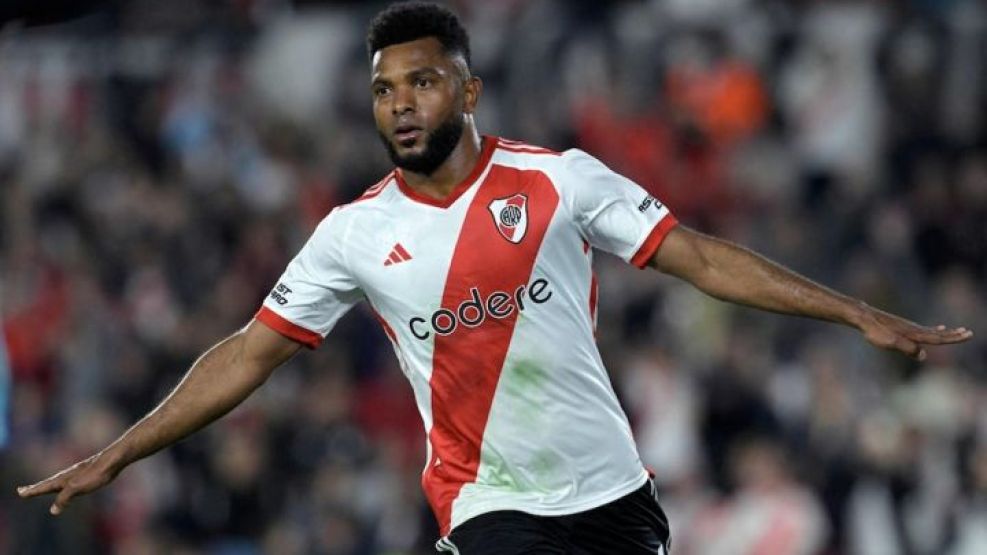 El delantero de River, Miguel Borja, que fue denunciado por supuesto maltrato. 