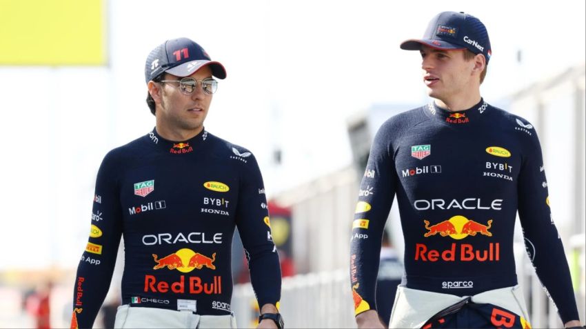 Red Bull 2025: Verstappen sigue, Pérez en duda.