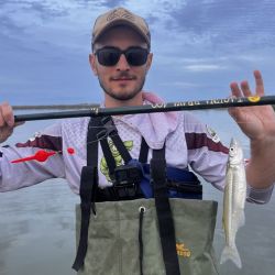 Primera parte de una salida que alternó entre los intentos de orilla con la chance embarcados.