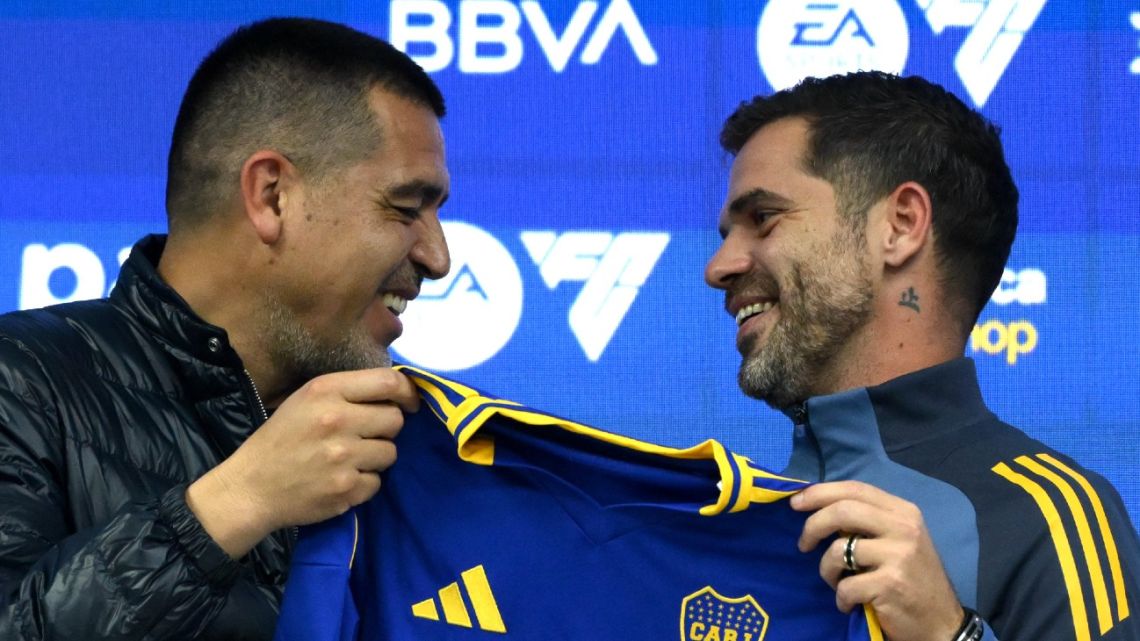 Fernando Gago is unveiled as the new head coach of Boca Juniors.