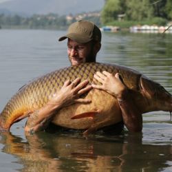 El registro anterior, de 34,10 kg, lo ostentaba Nicoló Esposito.