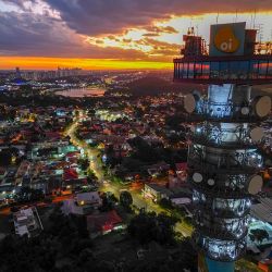 Curitiba está a dos horas y media en avión de Buenos Aires. Allí se celebra la navidad desde noviembre y ofrece un sinnúmero de actividades turísticas.