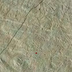 Los usuarios pueden realizar recorridos guiados que explican la geología y el posible significado biológico de las formaciones superficiales de la luna.