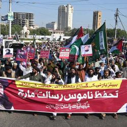 Miembros y simpatizantes del partido Tehreek-e-Labbaik Pakistan marchan para mostrar solidaridad con los palestinos, en Karachi. Foto de Rizwan TABASSUM / AFP | Foto:AFP