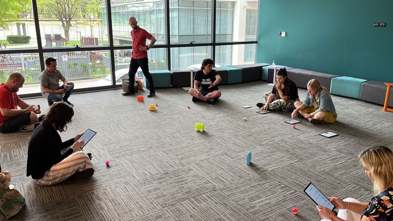 Construir equipos desde la robótica | Foto:TecnoKids