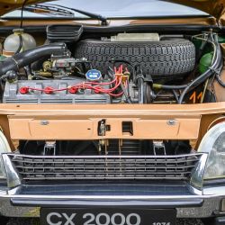 El Citroën CX celebra 50 años de excelencia y progreso automotriz.