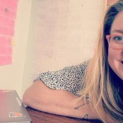 Collen Hoover | Foto:CEDOC
