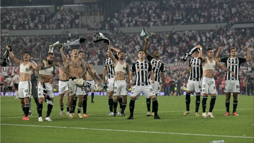 El desahogo de los jugadores del Mineiro tras lograr la clasificación a la final de la Libertadores.