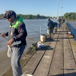 De la competencia participaron pescadores de entidades afiliadas de Berisso, Lobería, Olavarría, Tandil, Mar del Plata, Pinamar, Villa Gesell y Junín, entre otros.