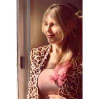 Yesica Carricaburo: Estilista, Colorista y te asesoro en tu cambio de look. ¡Me encanta dejarte hermosa!