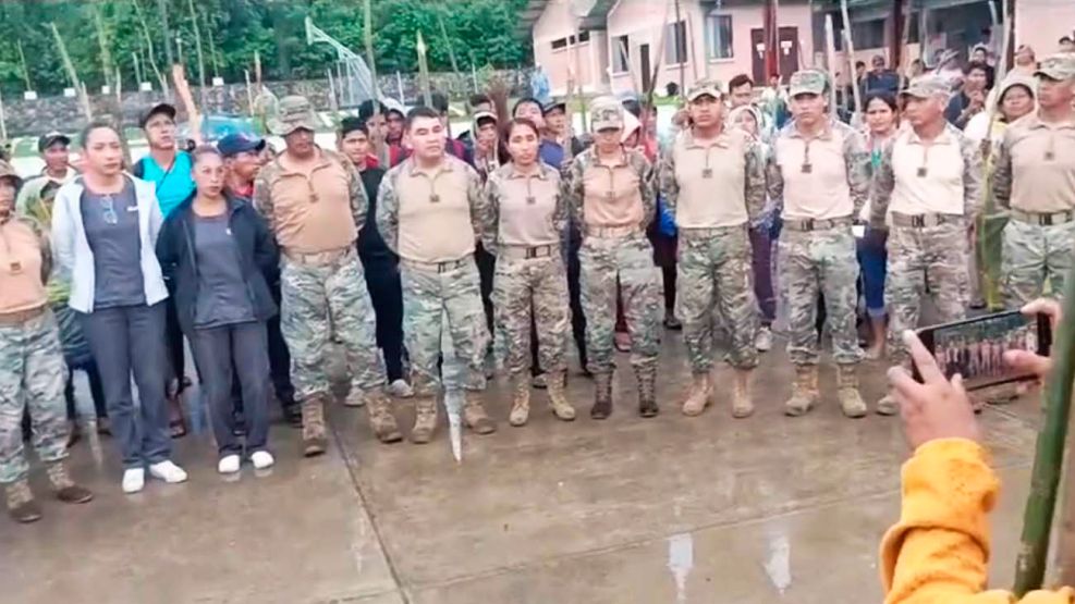 02_11_2024_bolivia_militar_rehenes_captura_g