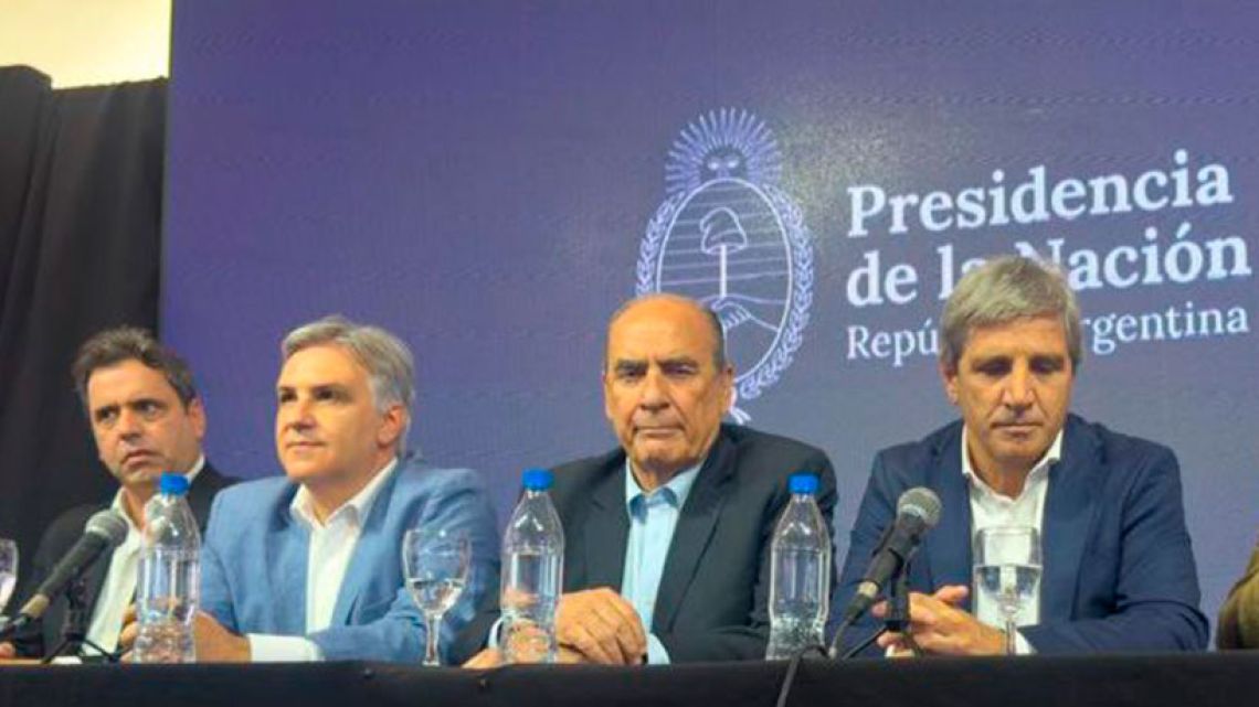 Guillermo Francos a los productores del campo: "Muchas silobolsas vimos, gente que todavía no liquidó"