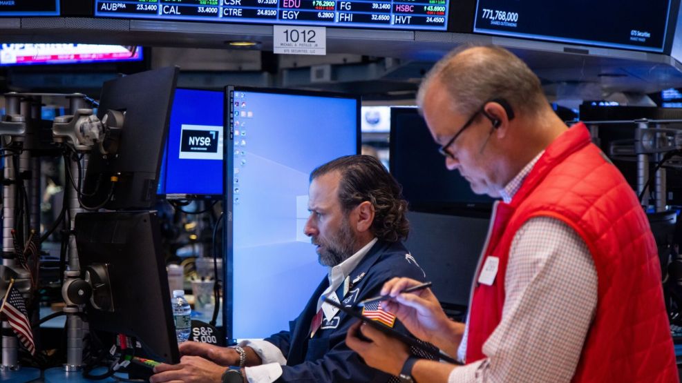 Trading At The NYSE As S&P 500 Hits 5,500 After Encouraging Economic Data