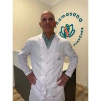 Dr. Adrián Falco: Padmasana