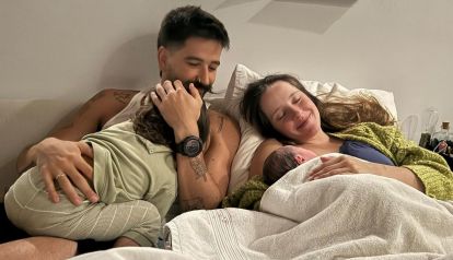 Camilo y Evaluna junto a sus hijos