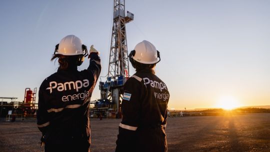 Tras la escalada de precios por la guerra en Irán, Pampa Energía se mete en el negocio de la urea con una inversión de USD 2.700 millones
