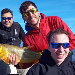 El agua siempre fue el plan ideal para Naza, a quién en la adolescencia decidieron que conozca las bondades de la pesca deportiva.