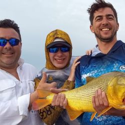 El agua siempre fue el plan ideal para Naza, a quién en la adolescencia decidieron que conozca las bondades de la pesca deportiva.