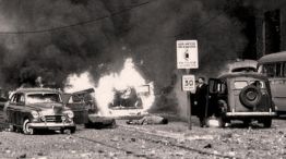 09112024_bombardeo_plaza_mayo_golpe_estado_1955_cedoc_g