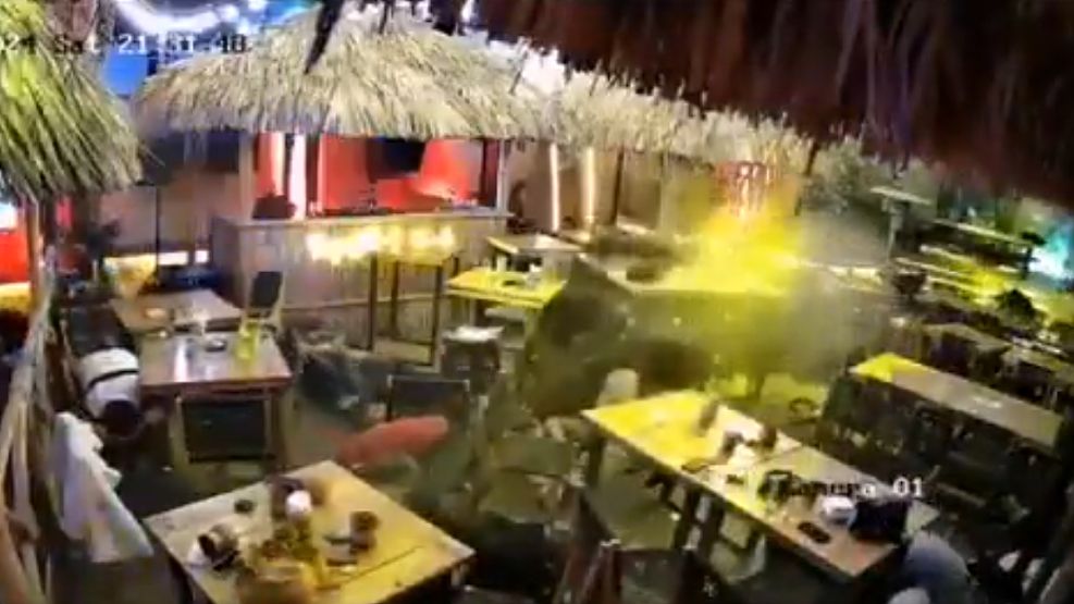 El momento del ataque armado al bar de Queretaro: 10 muertos y 7 heridos.