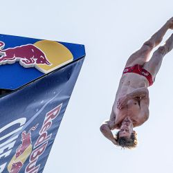 Red Bull Cliff Diving se hizo en Sidney, Australia, en una torre ubicada frente al edificio de la Opera.