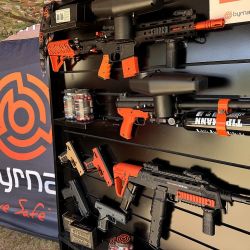 Los días 9 y 10 de noviembre se desarrolló en Campo de Mayo la 4º edición del encuentro de la empresa Bersa con los amantes de las armas, el tiro y las novedades de seguridad y defensa. 