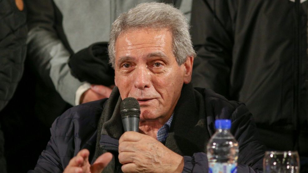 Carlos Acuña, uno de los triunviros de la CGT 20241111