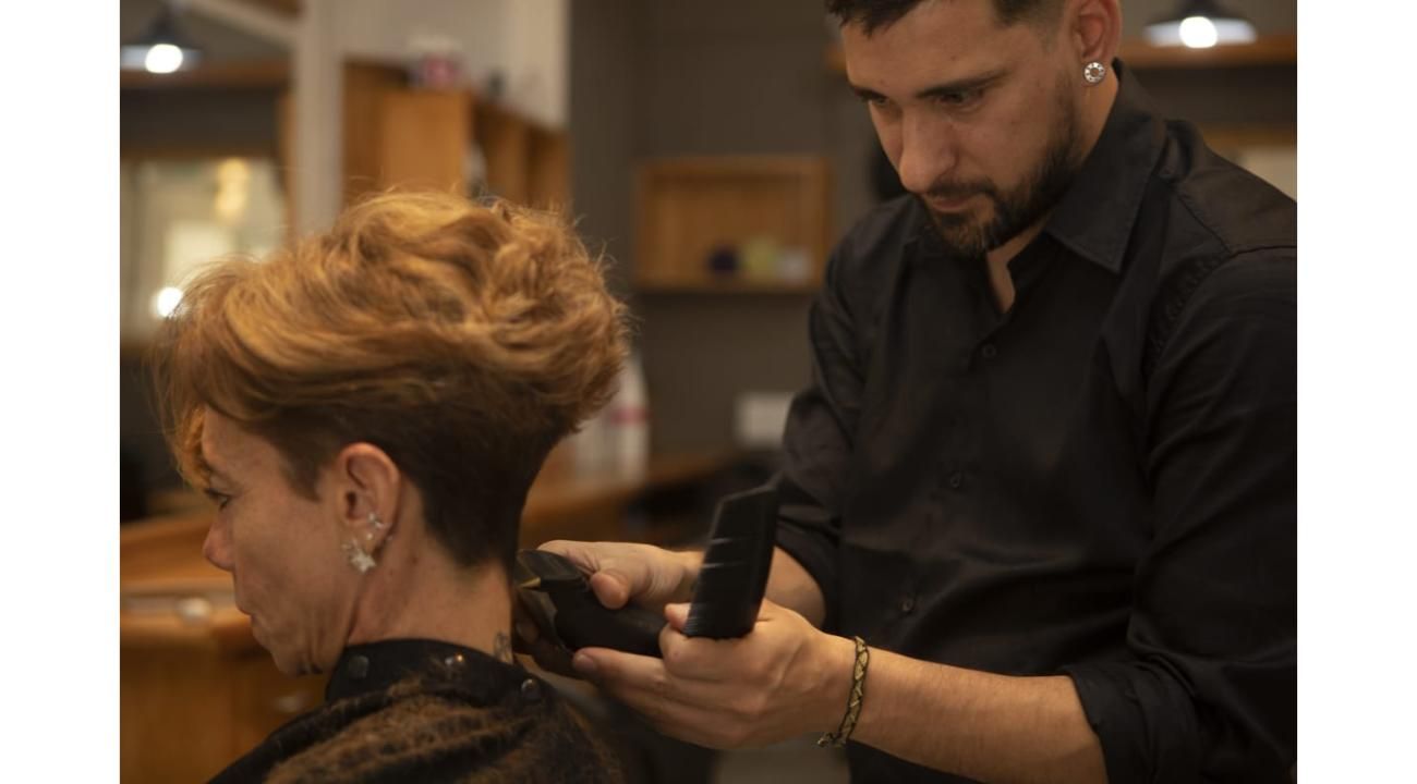 Revolucionando la peluquería: Cómo Mano’s Peluquería busca transformar la visión del cabello en Argentina y Latinoamérica