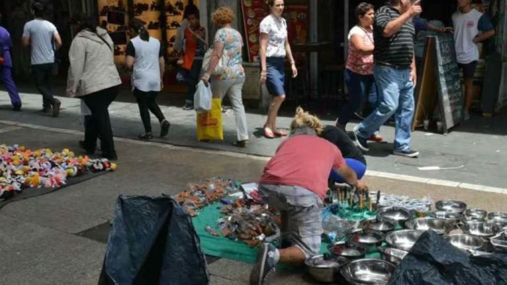 Manteros en la peatonal