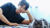 Song Jae Rim y su gato León