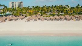 Hilton Aruba Caribbean Resort & Casino Beach Hotel.