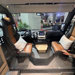 El interior del Nomade que presentó Marcopolo en la Expo Motorhome de Curitiba.