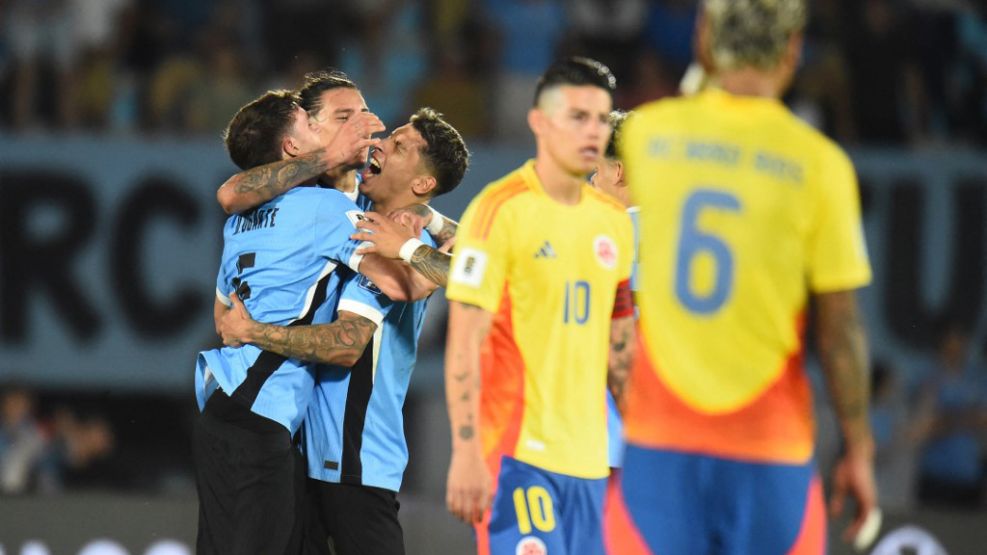 Uruguay venció a Colombia 3-2 en un final infartante.