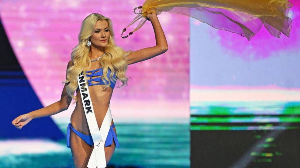 La danesa Victoria Kjaer fue elegida como Miss Universo entre 130 candidatas en México.