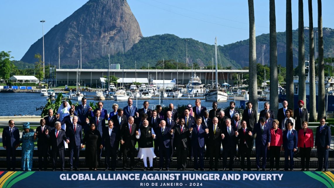 Leaders attending the launch of the Global Alliance Against Hunger and Poverty pose for a group photo after the first session of the G20 Leaders' Meeting in Rio de Janeiro, Brazil, on November 18, 2024. 