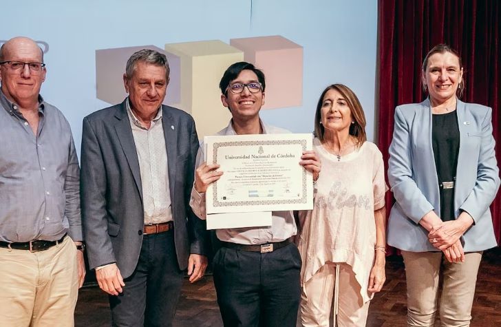 NICOLÁS PEDRO ALBERTO REALES. El licenciado en Letras Clásicas recibió el reconocimiento de la UNC como mejor promedio.