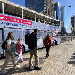 Con el micro Turistik se pueden visitar los principales atractivos de Santiago de Chile.