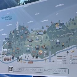 Con el micro Turistik se pueden visitar los principales atractivos de Santiago de Chile.
