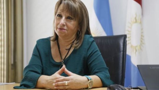 La oposición exige explicaciones por los gastos en vuelos VIP y cervezas de la Defensoría de la Niñez de Córdoba