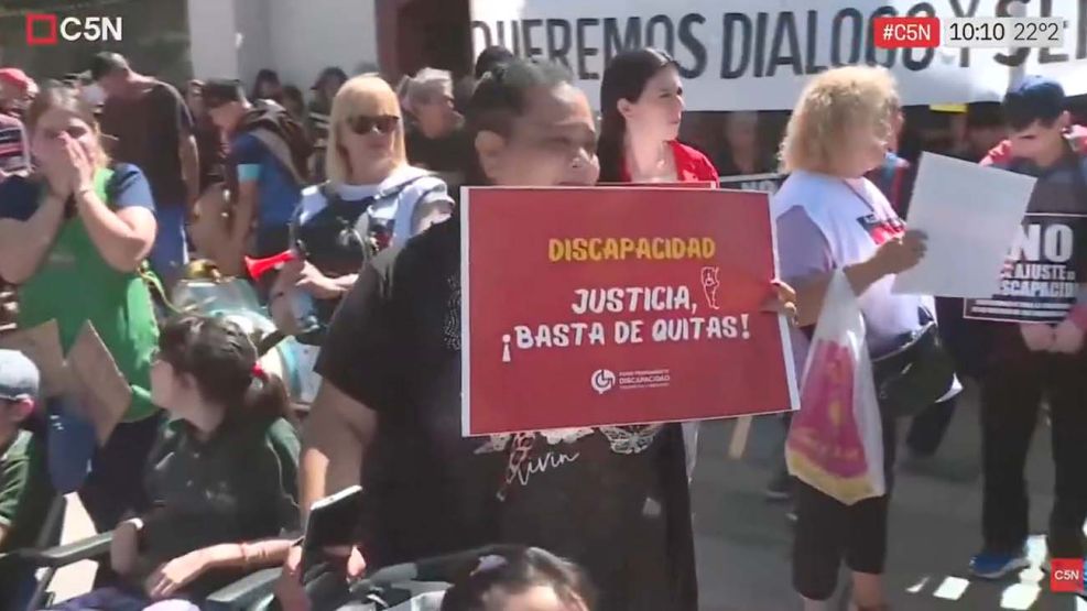 Protesta personas con discapacidad